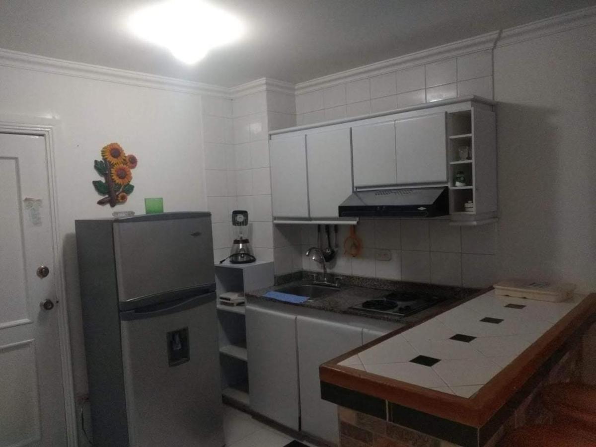 Acogedor Apartamento A 15 Metros Del Mar 圣玛尔塔 外观 照片
